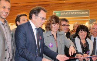 L'inauguration du salon TAF par Emmanuelle Gazel, vice-présidente de la région Occitanie ; Christian Teyssèdre, maire, et Monique Bultel-Herment pour la municipalité ruthénoise ; les représentants de Pôle emploi et de la mission locale.