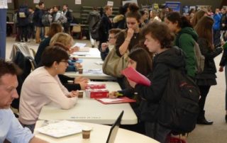 ors de l'édition 2017, les jeunes sont allés à la rencontre des professionnels./ Photo DDM-Archives.